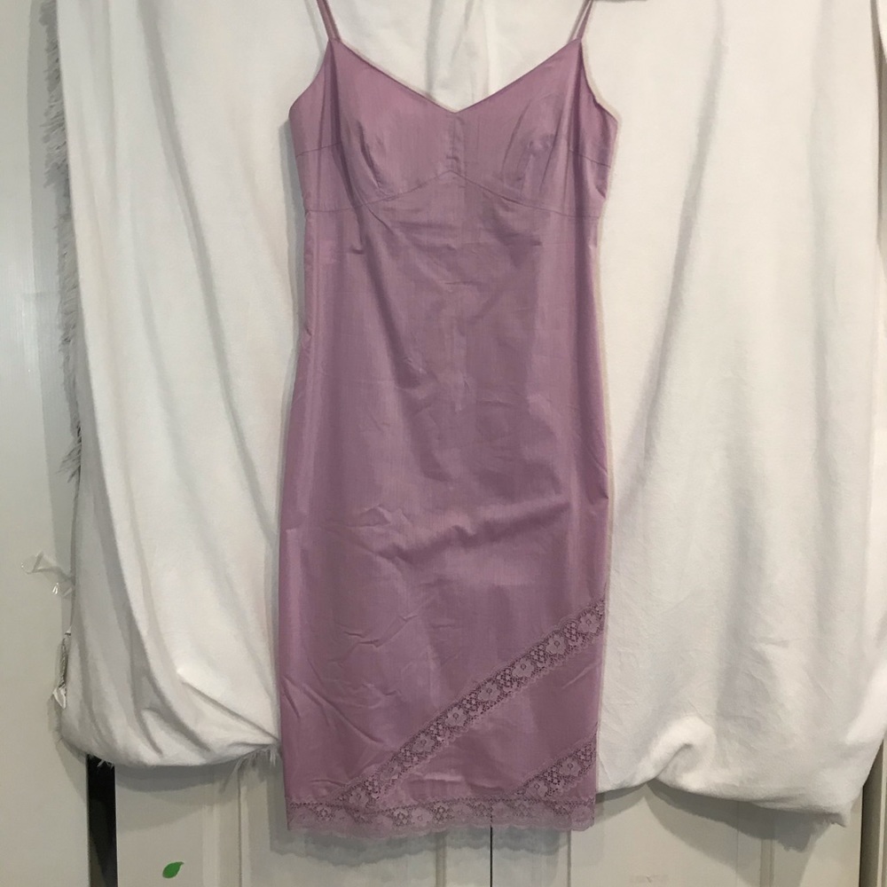 Women’s purple dress with lace design